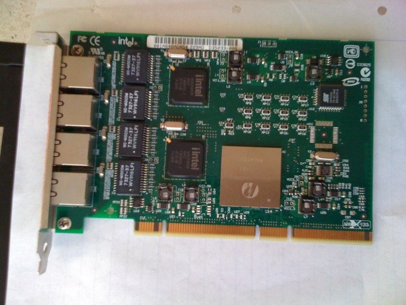 Ethernet PCI карта с разрезом