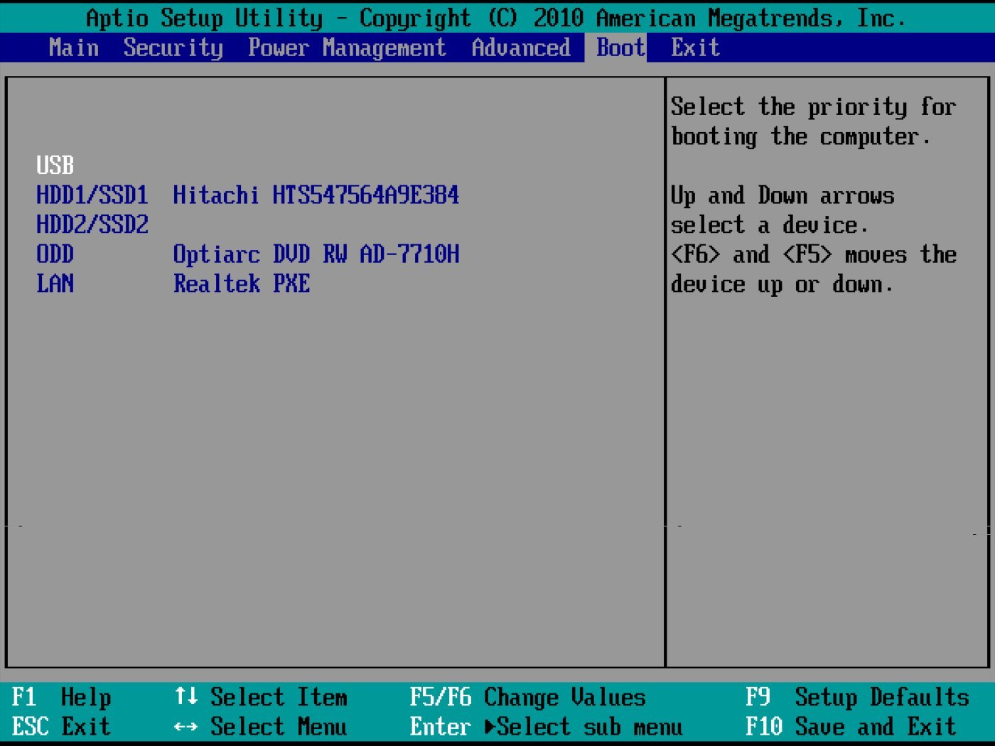 Systems boot. Boot menu флешка. American MEGATRENDS Boot menu. Toshiba Satellite загрузка с флешки. To Toot.
