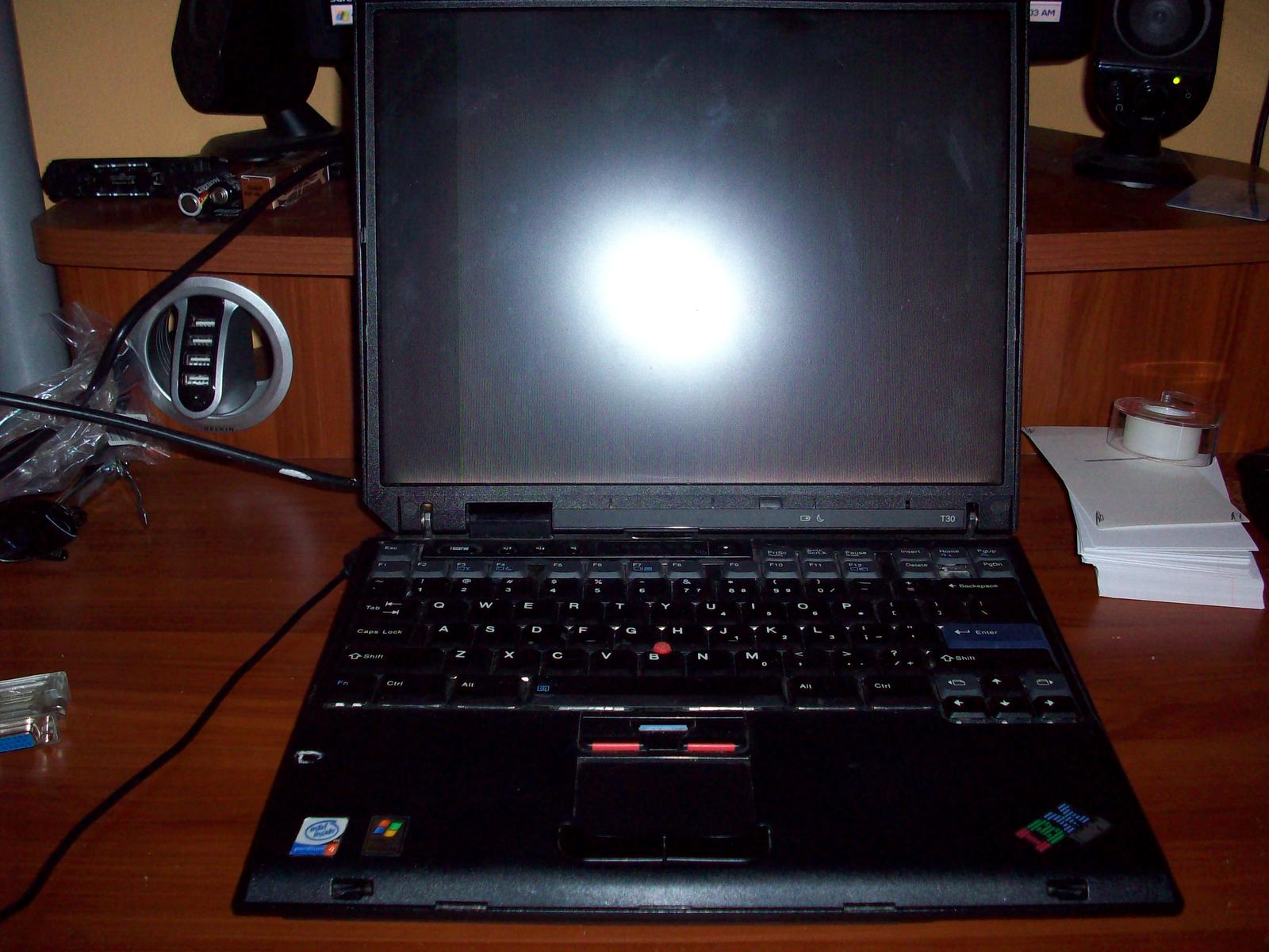 Thinkpad T30